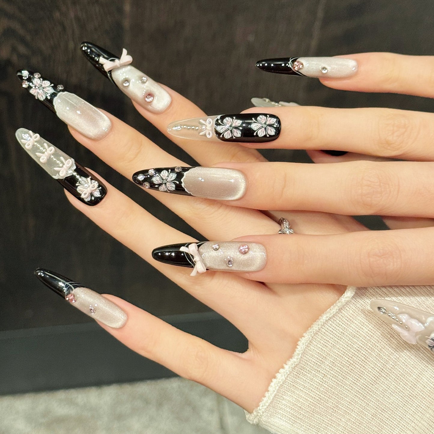 TheMore Crazy 100% Handcrafted Premium Press-On Nails [N021]